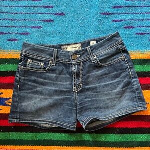 BKE Harper Sz 29  Stretch Jean shorts W/white stitch